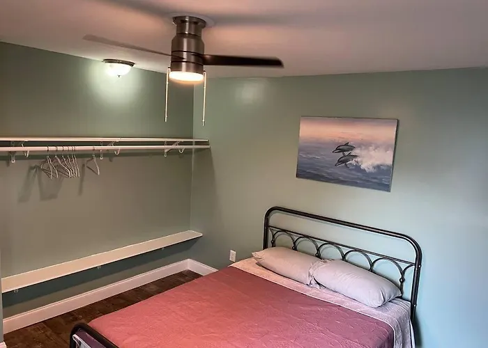 Cottage Close To French Quarters